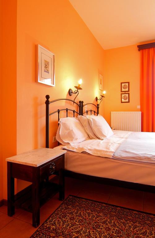 Nefeles Hotel Aráhova Kültér fotó