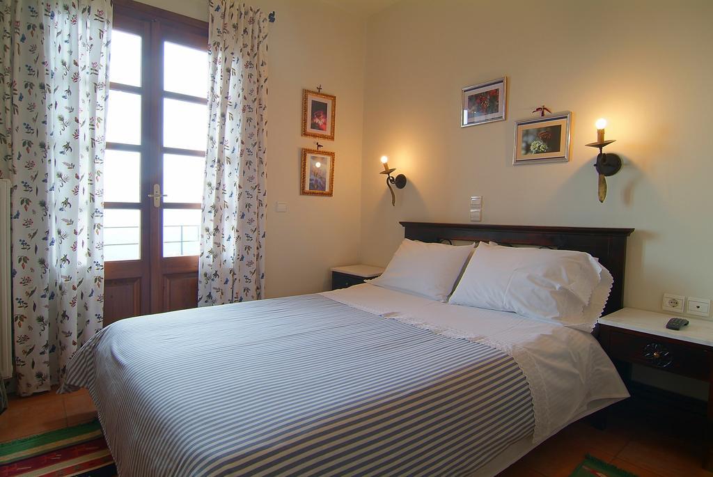Nefeles Hotel Aráhova Kültér fotó