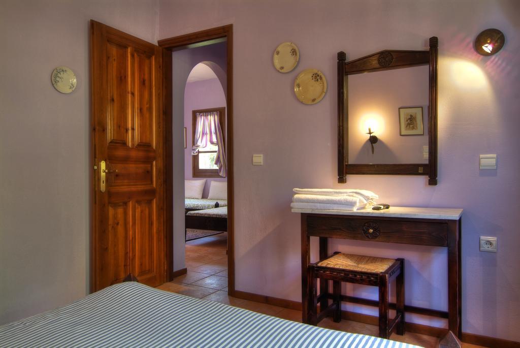 Nefeles Hotel Aráhova Kültér fotó